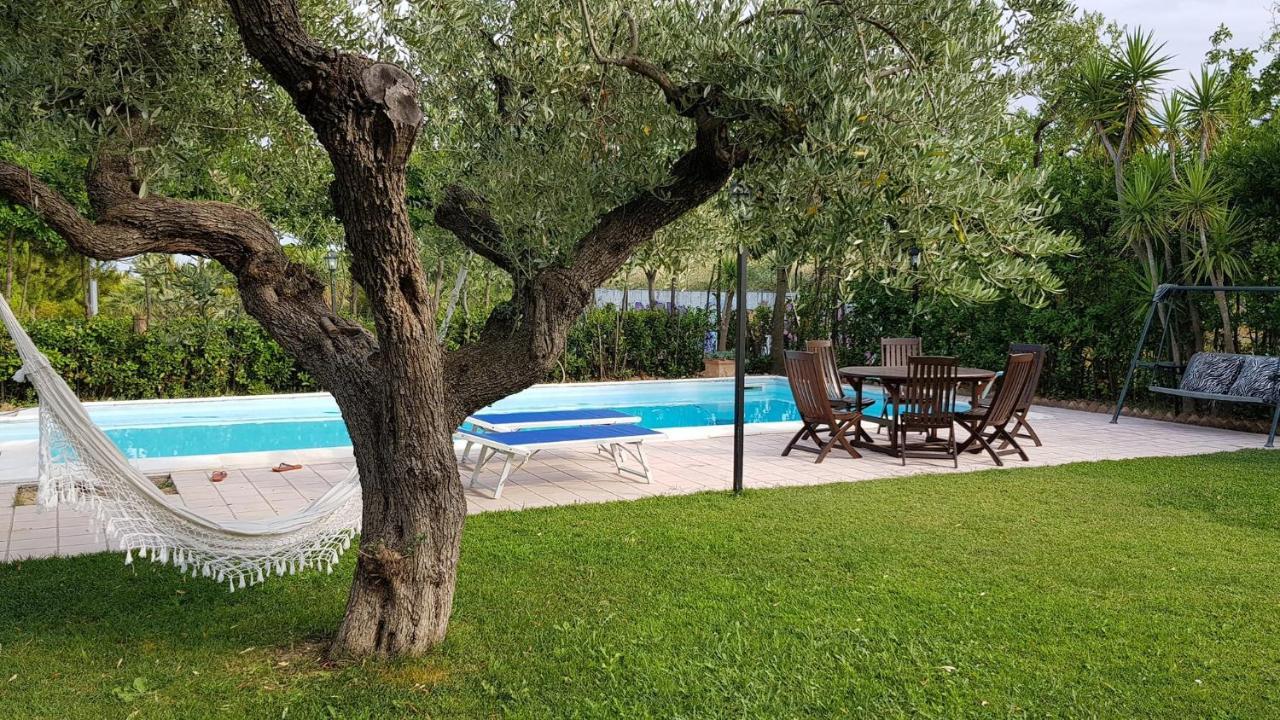 Sinilu B&B Silvi Paese Exterior photo